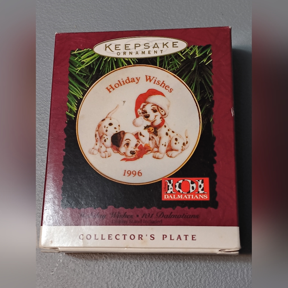 Hallmark Keepsake Ornament - Holiday Wishes 101 Dalmatians